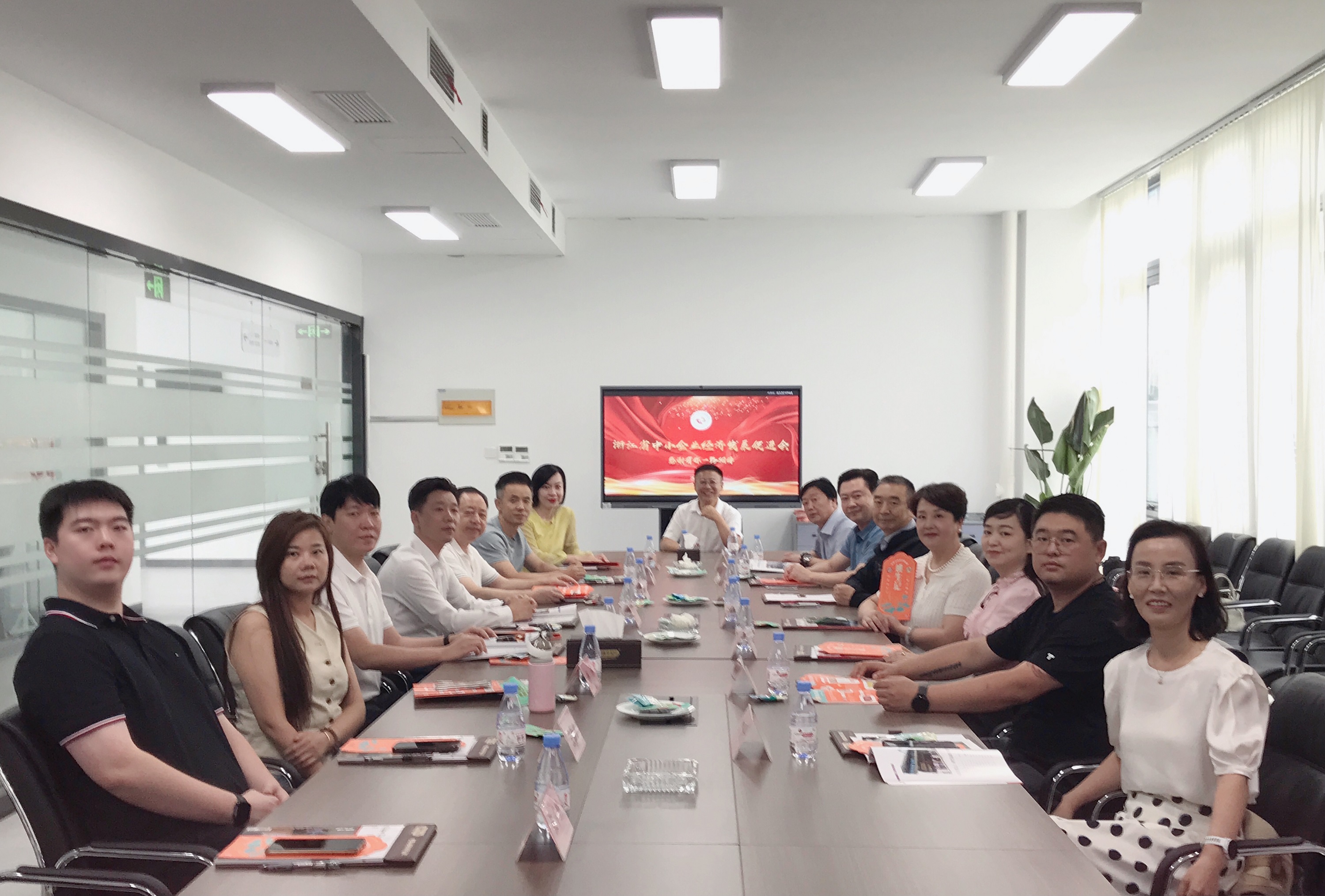 省经促会举办“‘核’美与共”会长活动，走进副会长单位姚生记，共探创新发展之路